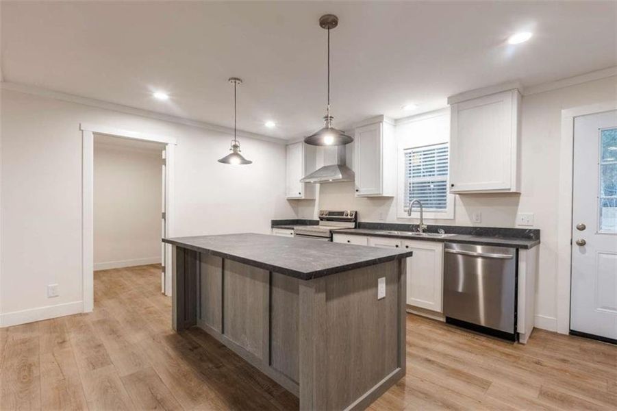 Furnished interior view inside a new home in , Ball Ground (Image 4). Furnished interior view inside a new home in , Ball Ground (Image 4).