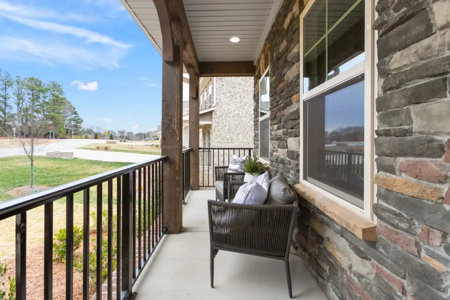 Representative exterior details of a home built from the Hanover Lux by Keystone Homes NC in Weybridge, Burlington (Image 3).