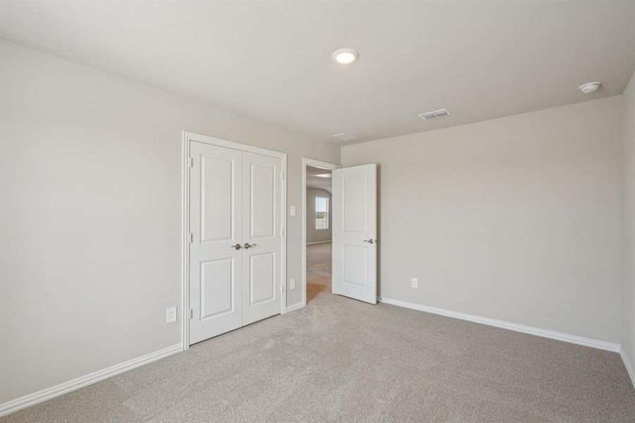 Photo is not of the actual home, but is an inspirational photo of builder’s model home and may depict options, furnishings, and/or decorator features that are not included.