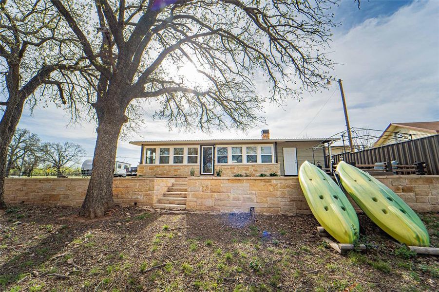 Image 34 of a home in .