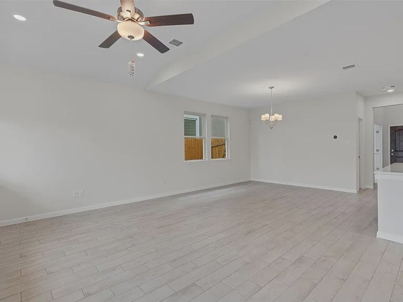 Spacious, unfurnished interior of a new home in Morningstar, Georgetown (Image 15). Spacious, unfurnished interior of a new home in Morningstar, Georgetown (Image 15).