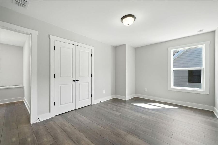 Spacious, unfurnished interior of a new home in Ferguson Corners, Emerson (Image 22).