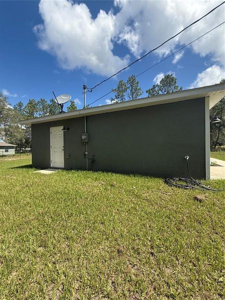 Front exterior of a new home in , Ocala, FL, highlighting curb appeal (Image 21). Front exterior of a new home in , Ocala, FL, highlighting curb appeal (Image 21).