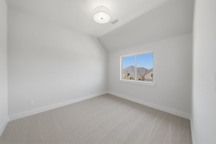 Spacious, unfurnished interior of a new home in Hillside Village, Celina (Image 33).