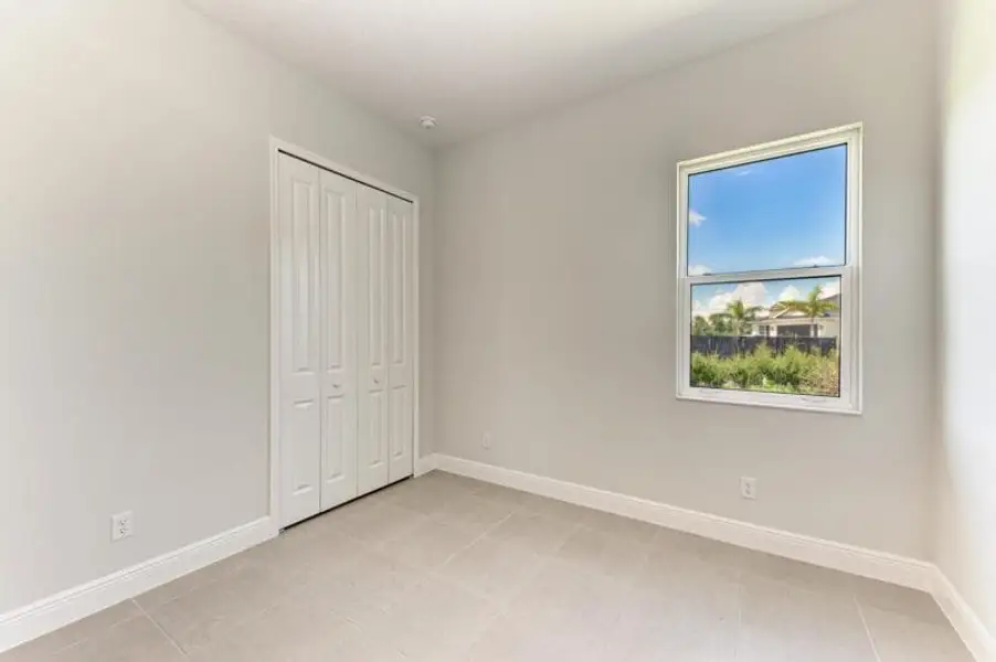 Spacious, unfurnished interior of a new home in The Willows, Parrish (Image 15). Spacious, unfurnished interior of a new home in The Willows, Parrish (Image 15).