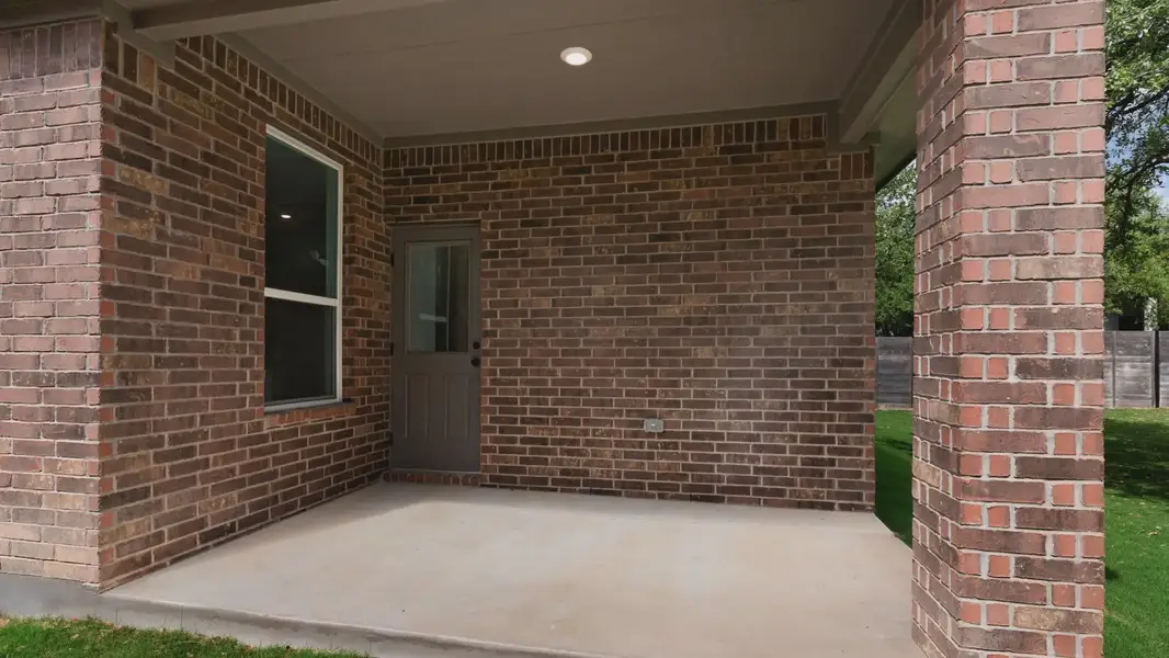 Representative exterior details of a home built from the Aventura by Chesmar Homes in Parkside on the River, Georgetown (Image 3).