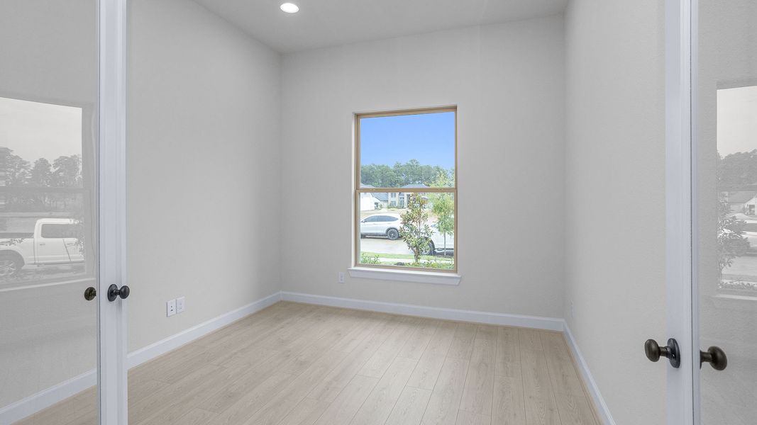 Spacious, unfurnished interior of a new home in Audubon, Magnolia (Image 12). Spacious, unfurnished interior of a new home in Audubon, Magnolia (Image 12).