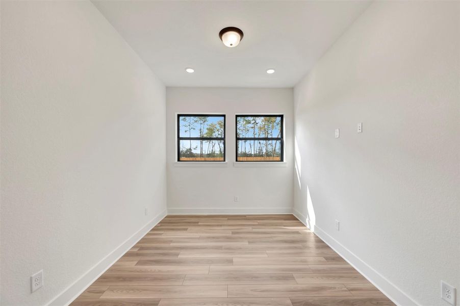 Spacious, unfurnished interior of a new home in ARTAVIA 50' Homesites, Conroe (Image 30).