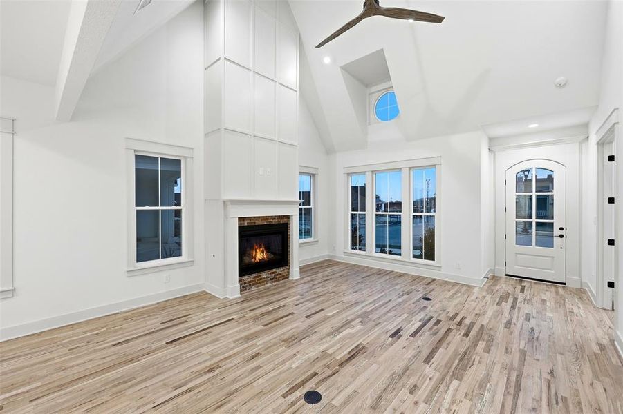 Spacious, unfurnished interior of a new home in , Midlothian (Image 22).