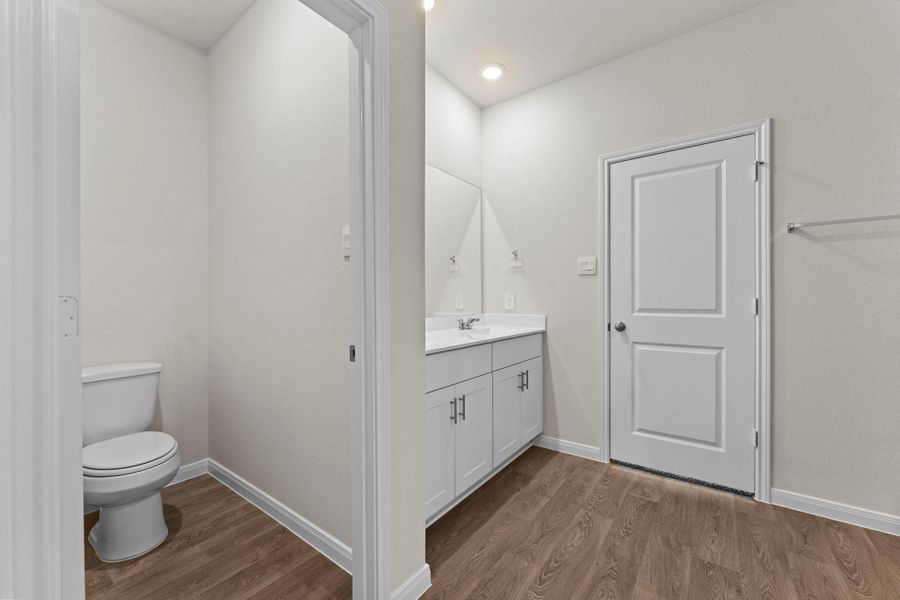 Furnished interior view inside a new home in Whisper South, San Marcos (Image 10).