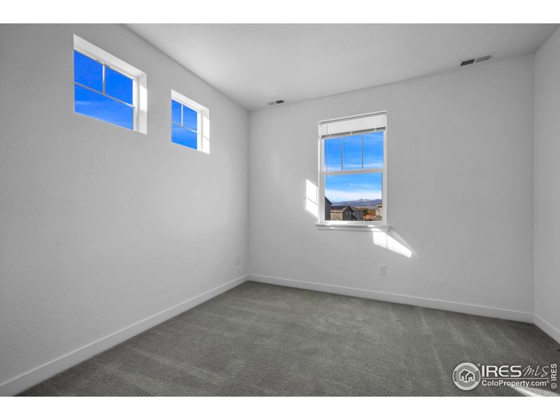 Bedroom 3 with mountain views Bedroom 3 with mountain views
