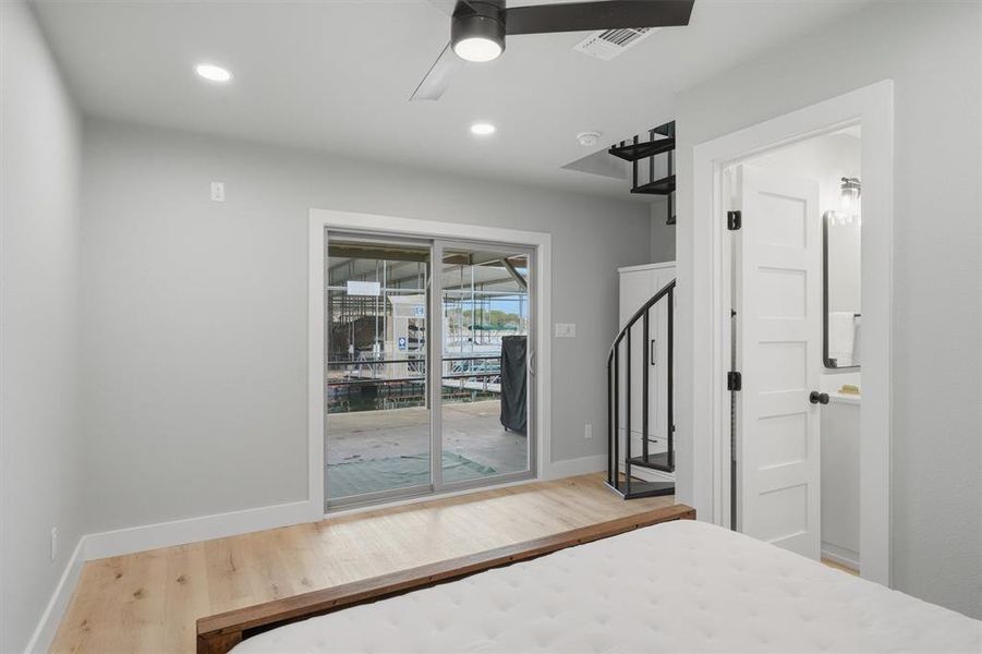 Furnished interior view inside a new home in , Strawn (Image 4).