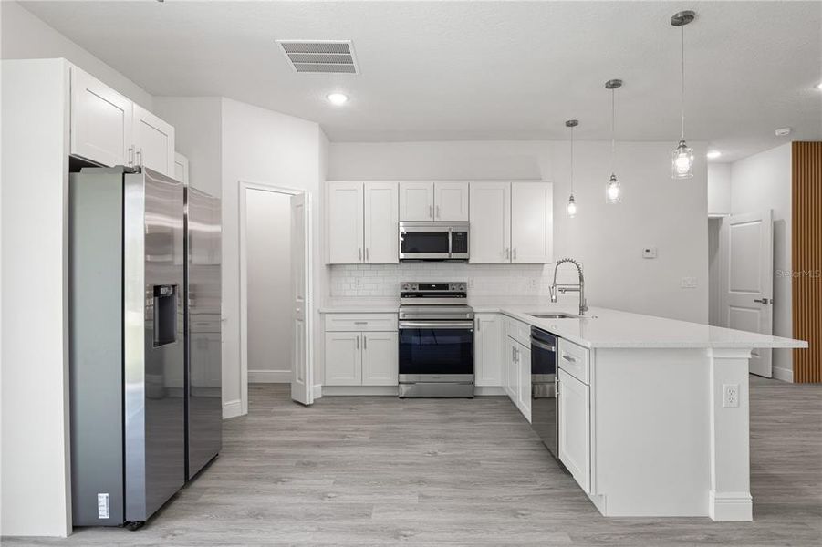 Furnished interior view inside a new home in , Ocala (Image 10).