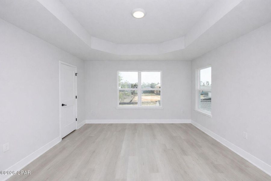 Spacious, unfurnished interior of a new home in East Bay, Panama City (Image 12).