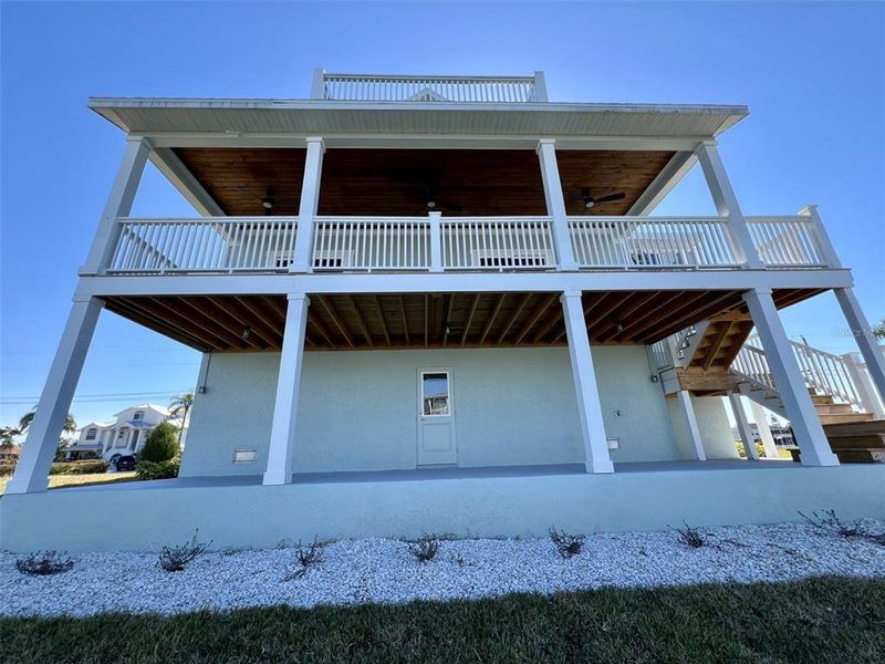 Exterior details and patio area of a home in , Hernando Beach (Image 35).