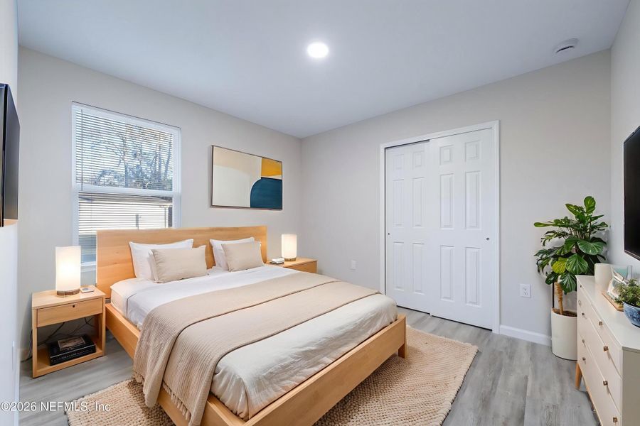 Furnished interior view inside a new home in , Jacksonville (Image 6).