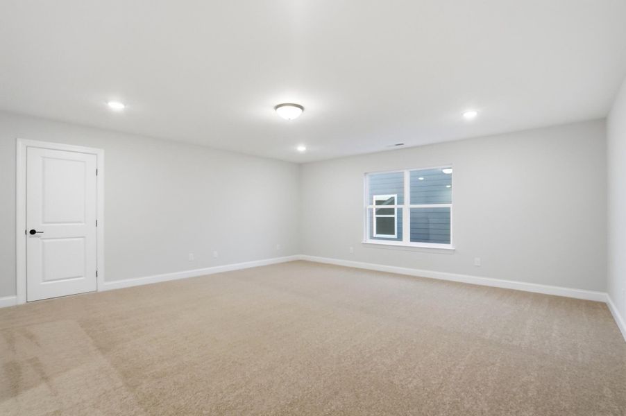 Spacious, unfurnished interior of a new home in Founders Landing | 55+ Community, Gastonia (Image 40).