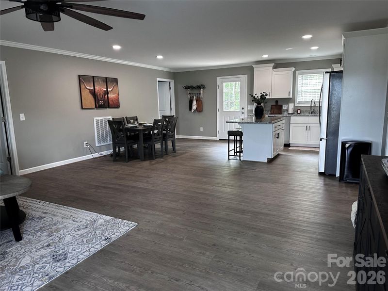 Spacious Living area