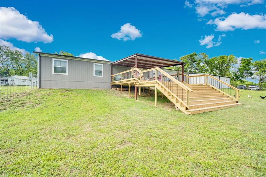Exterior details and patio area of a home in , Palmer (Image 21).