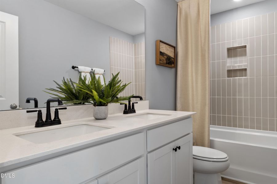 DRBRAL_Honeycutt_Hills_The Stonefield_79 DRBRAL_Honeycutt_Hills_The Stonefield_79