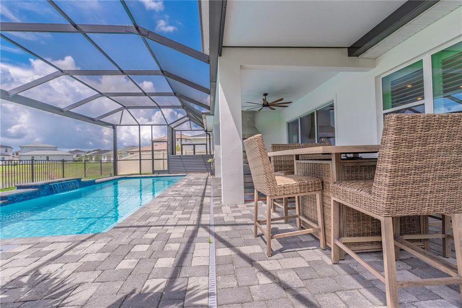Exterior details and patio area of a home in , San Antonio (Image 21).