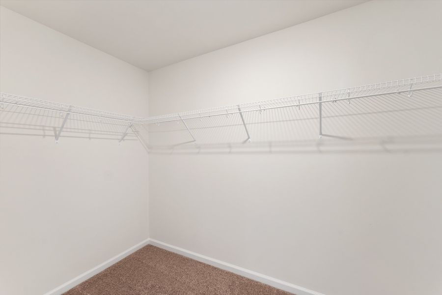 Spacious, unfurnished interior of a new home in Tucker Ridge, Pendleton (Image 20).