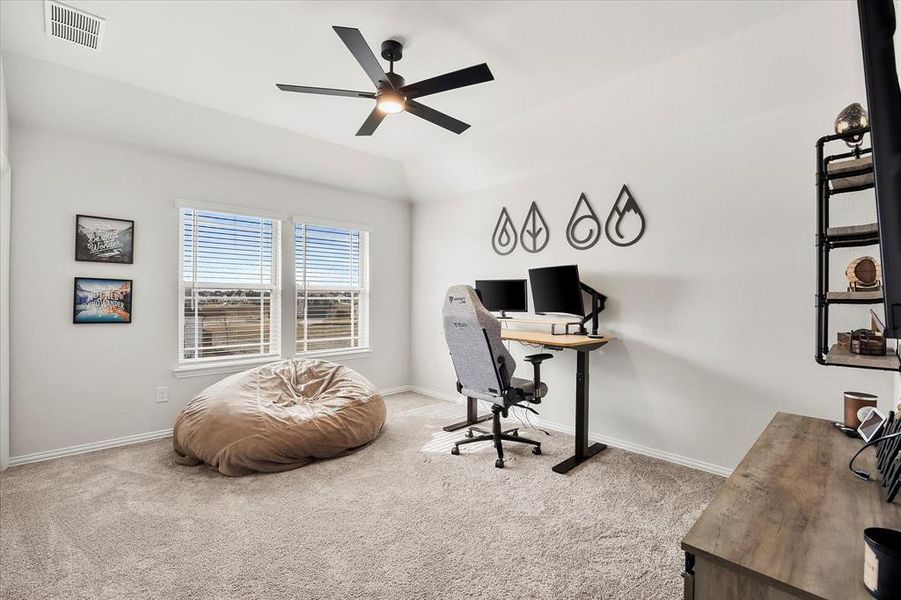 Furnished interior view inside a new home in Sonoma Verde, McLendon-Chisholm (Image 13).