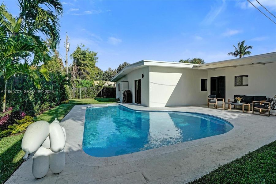 Exterior details and patio area of a home in , North Miami Beach (Image 27).