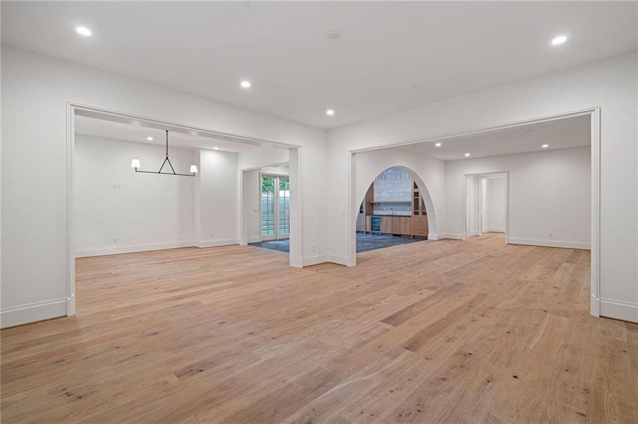Spacious, unfurnished interior of a new home in , Atlanta (Image 23).