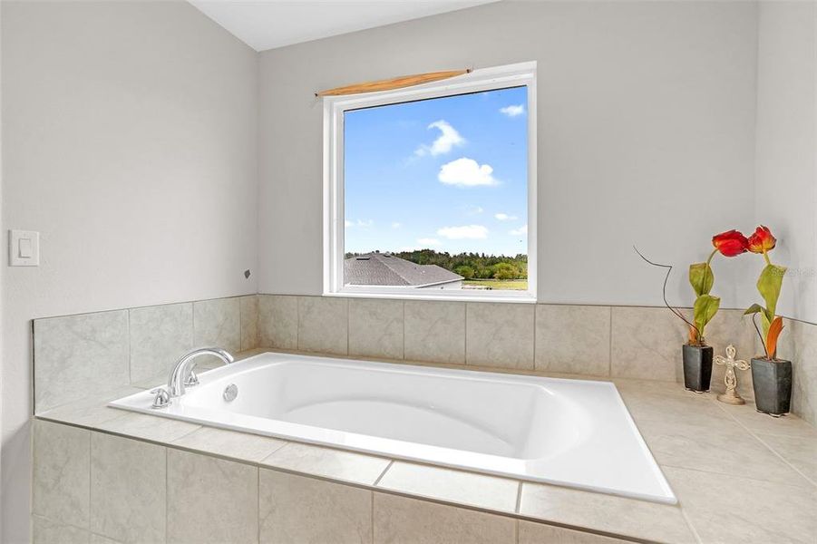 Close-up of interior finishes inside a home in , St. Cloud (Image 21). Close-up of interior finishes inside a home in , St. Cloud (Image 21).