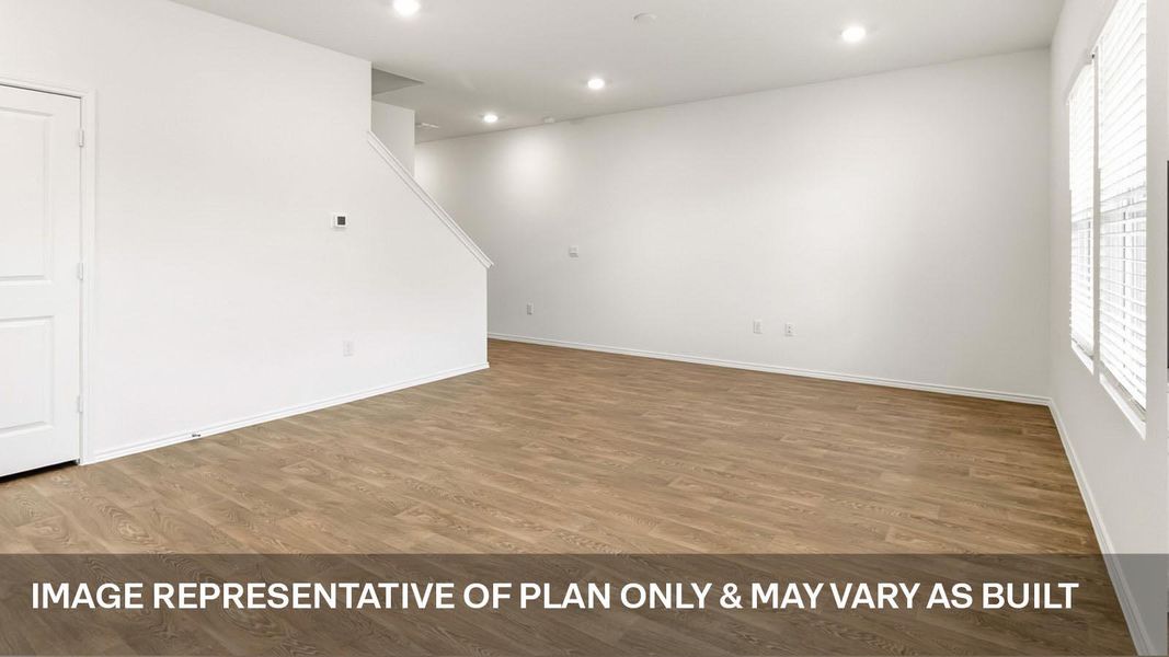 Spacious, unfurnished interior of a new home in Durango, Mustang Ridge (Image 13).
