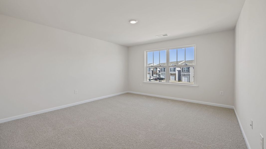 Spacious, unfurnished interior of a new home in Brookside Ridge Townhomes, Greer (Image 25).