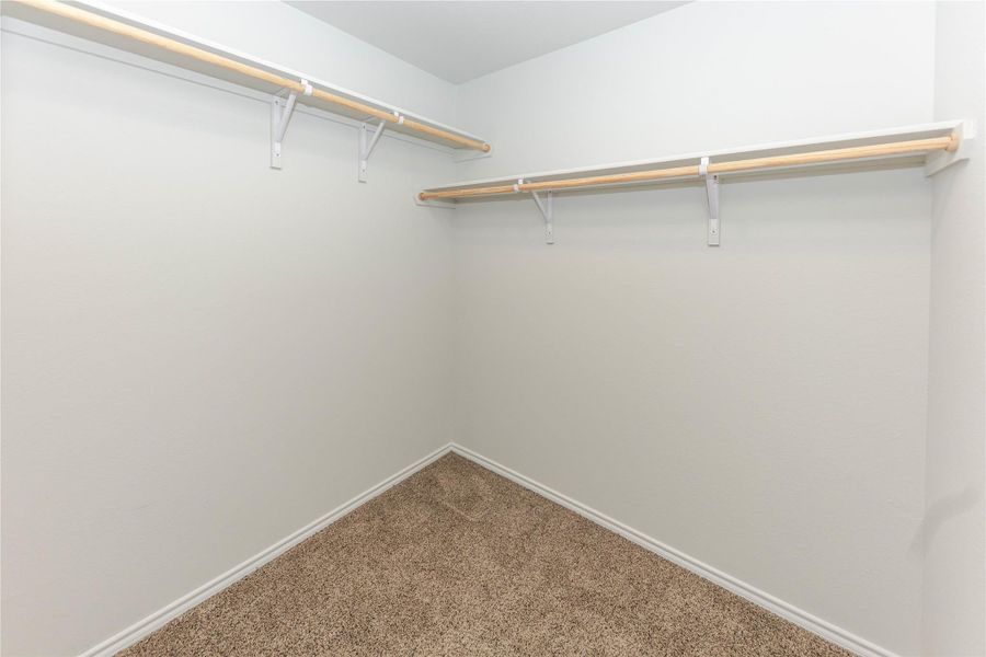 Spacious, unfurnished interior of a new home in Willow Glenn, Temple (Image 23).