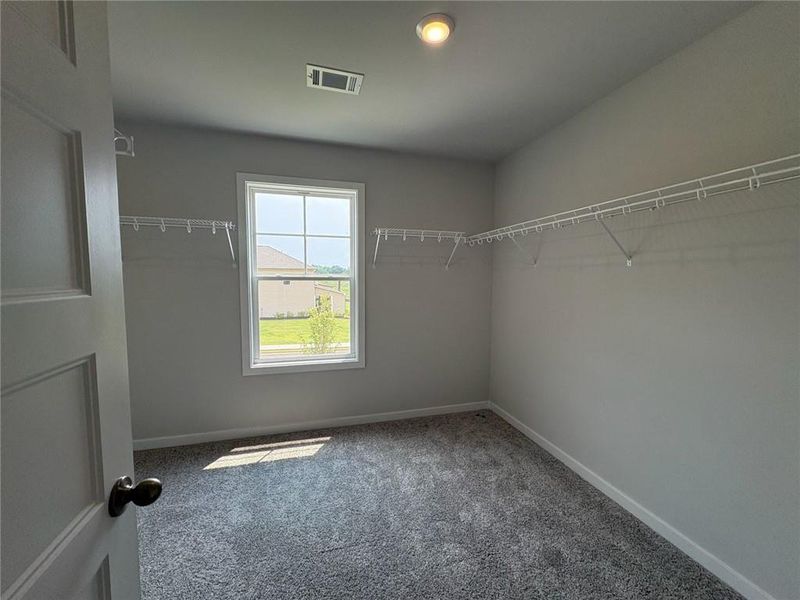 Spacious, unfurnished interior of a new home in Greenefield, Cartersville (Image 22).