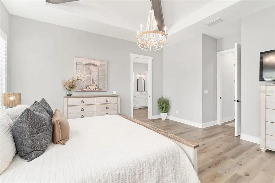 Furnished interior view inside a new home in , Oxford (Image 16).