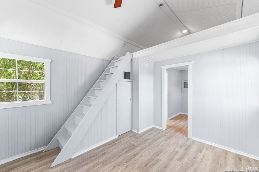 Spacious, unfurnished interior of a new home in , Spring Branch (Image 31).