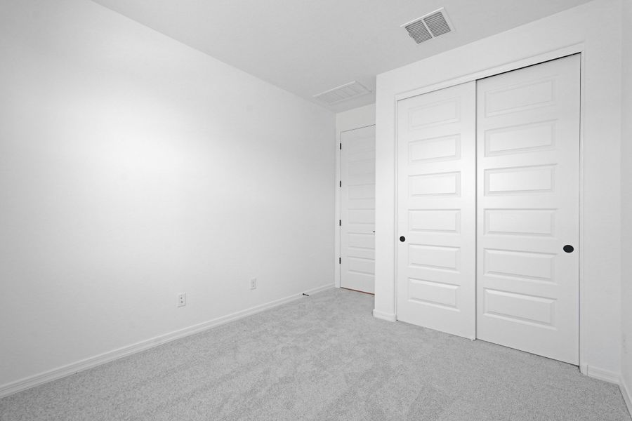 Spacious, unfurnished interior of a new home in Artisan at Asante Discovery Collection, Surprise (Image 35). Spacious, unfurnished interior of a new home in Artisan at Asante Discovery Collection, Surprise (Image 35).