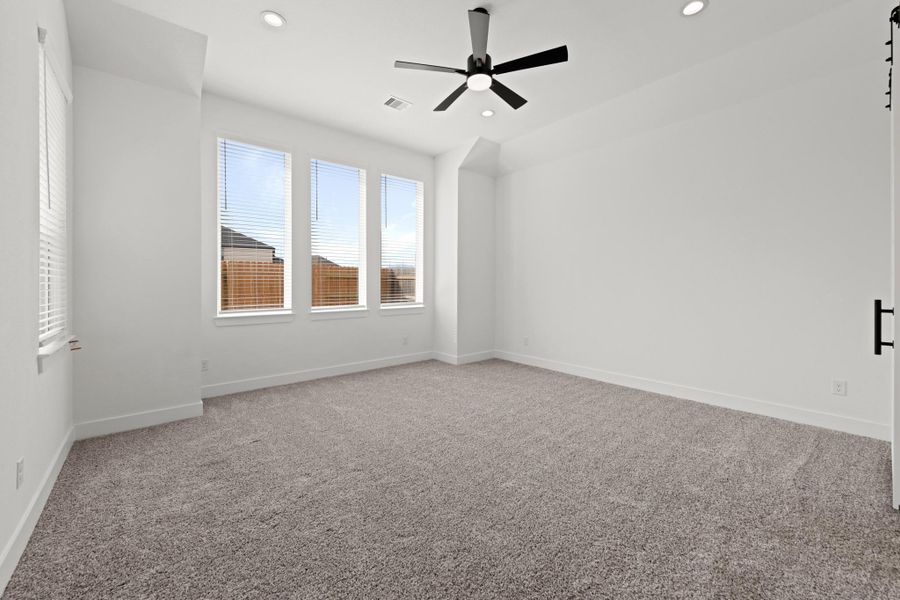 Photos are REPRESENTATIVE and not of the actual home. Photos are REPRESENTATIVE and not of the actual home.