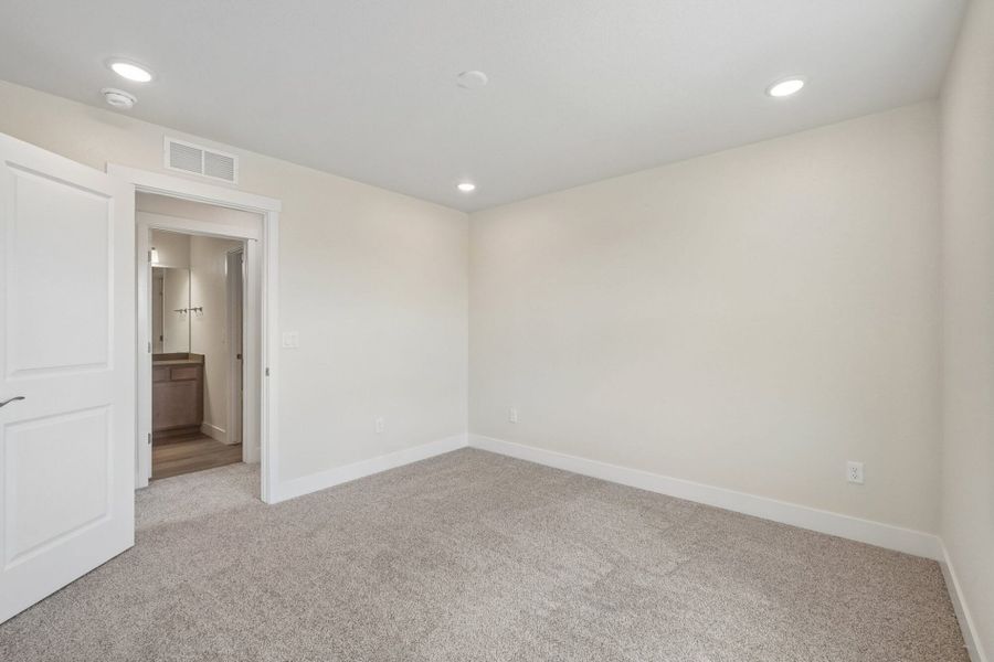 Spacious, unfurnished interior of a new home in Pony Park, Colorado Springs (Image 39). Spacious, unfurnished interior of a new home in Pony Park, Colorado Springs (Image 39).