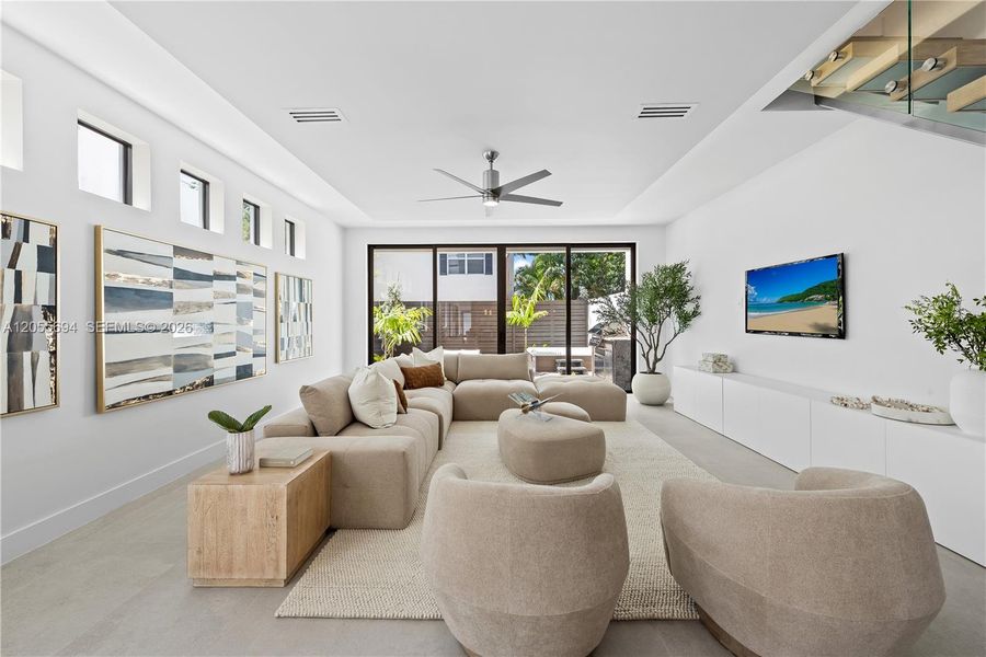 Furnished interior view inside a new home in , Fort Lauderdale (Image 17).