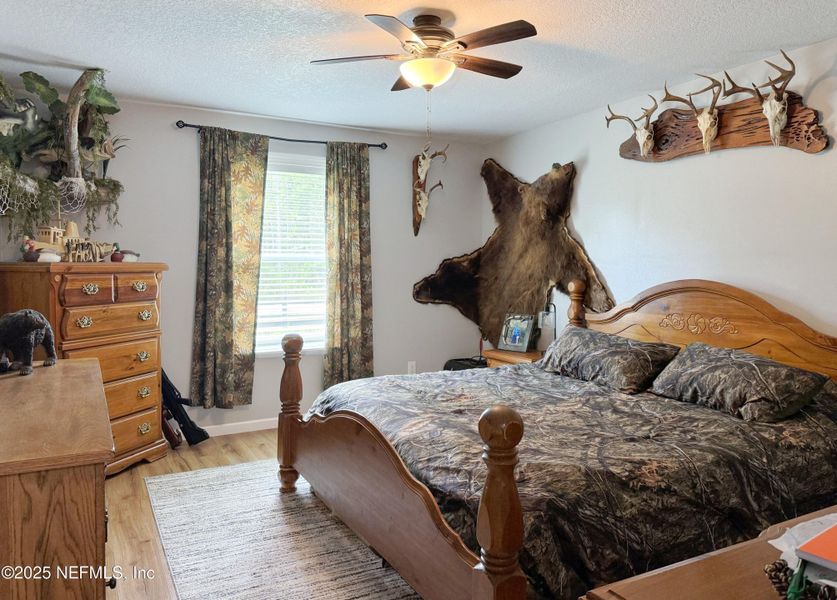 Furnished interior view inside a new home in , Palatka (Image 5).