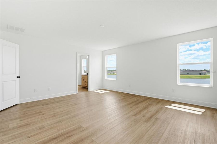 Spacious, unfurnished interior of a new home in , Parrish (Image 22).