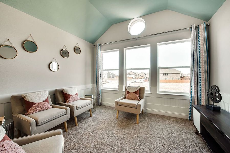 Representative furnished interior of a home built from the Grand Savannah by Grand Homes in Grand Oaks, Celina (Image 17).