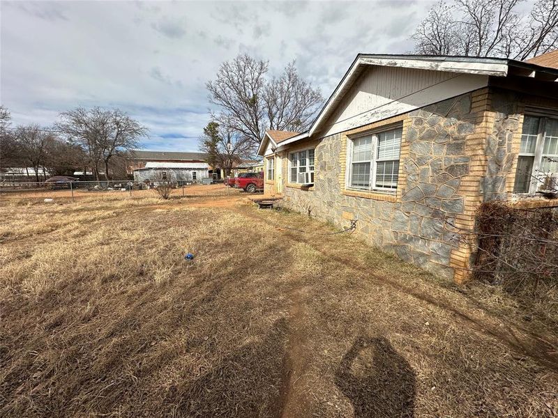 Front exterior of a new home in , Brownwood, TX, highlighting curb appeal (Image 16). Front exterior of a new home in , Brownwood, TX, highlighting curb appeal (Image 16).