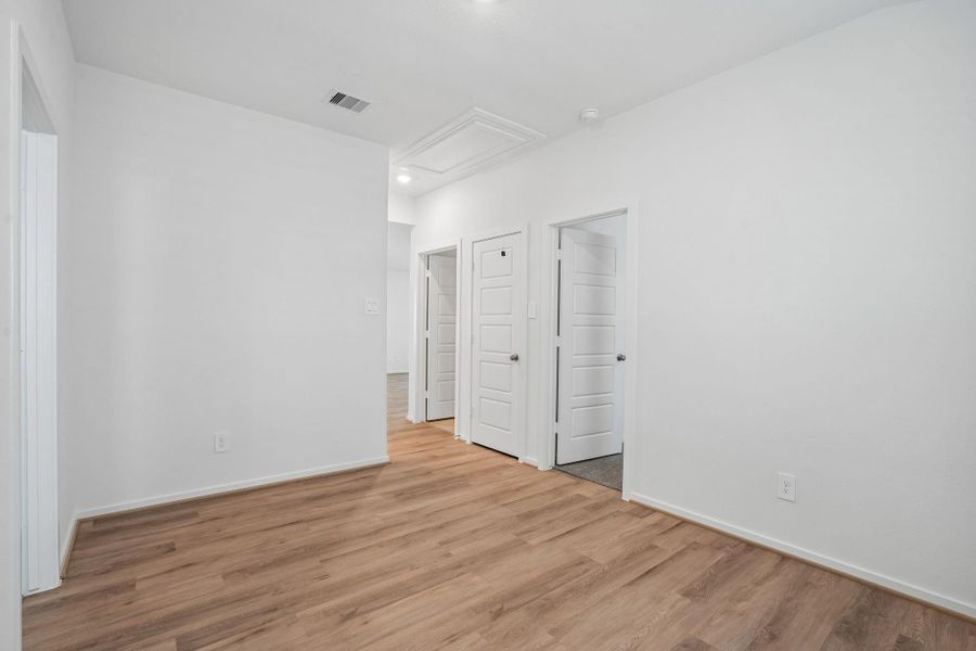 Spacious, unfurnished interior of a new home in Riviera Pines - Premier Series, Huffman (Image 26).