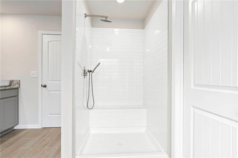 Close-up of interior finishes inside a home in Jones Crossing, Hogansville (Image 9).