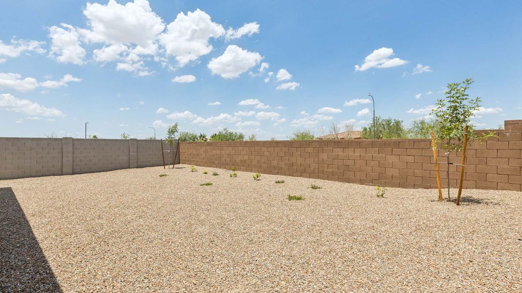 Image 53 of a home in Prada.