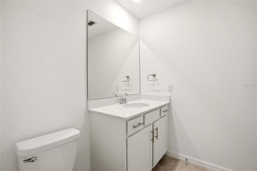 Furnished interior view inside a new home in , Punta Gorda (Image 10).