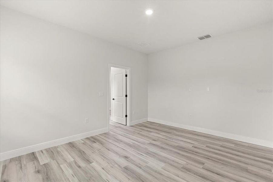 Spacious, unfurnished interior of a new home in , Ocala (Image 25). Spacious, unfurnished interior of a new home in , Ocala (Image 25).