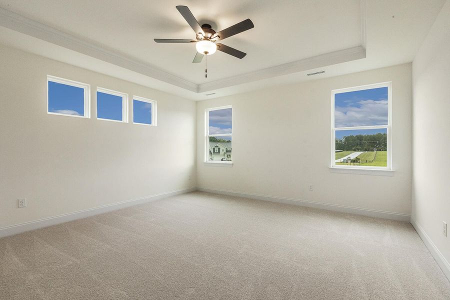 Spacious, unfurnished interior of a new home in Berea Farms, Four Oaks (Image 21).